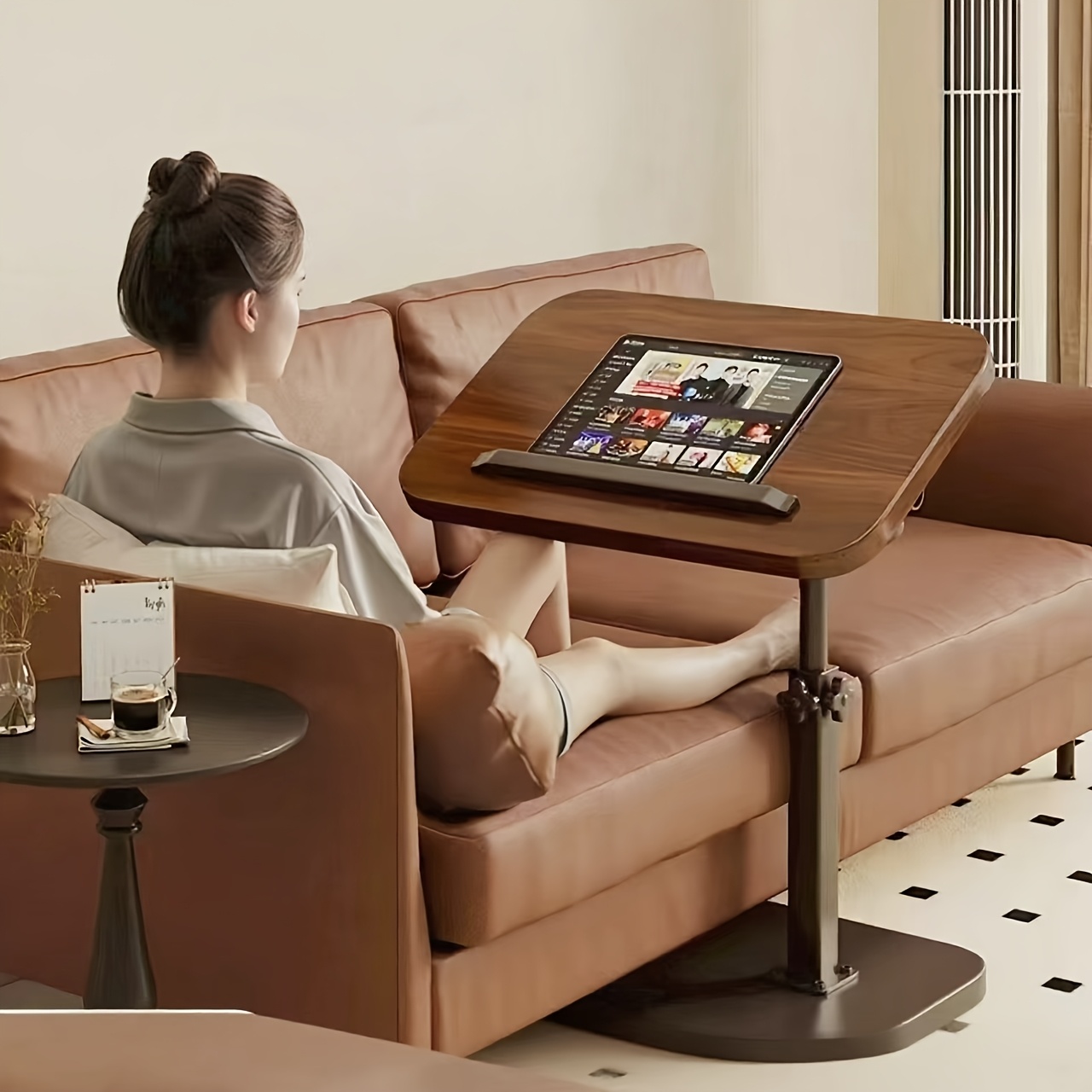 Office Furniture - مكتب دوار للحاسوب المحمول مصنوع من