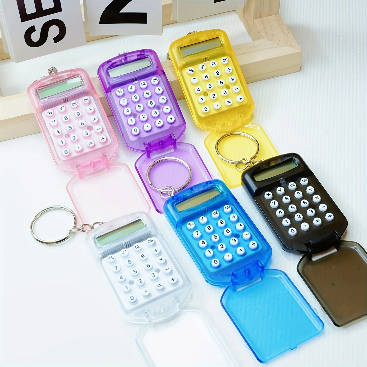 Scientific Calculator For Secondary School - آلة حاسبة صغيرة بتصميم كرتوني مع