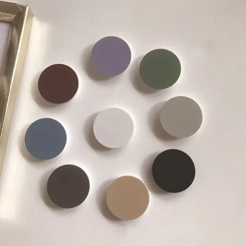قطعة واحدة: حامل هاتف قابل للت - مراجعة Desk Accessories وسعره